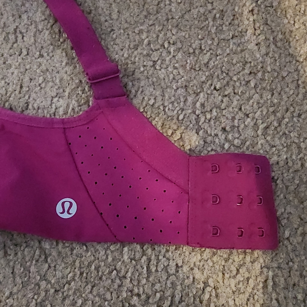 Lululemon - Picture 5 of 8